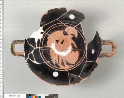 Terracotta kylix (drinking cup)