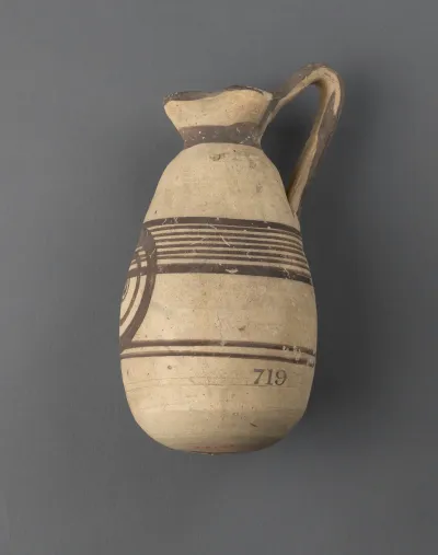 Oinochoe