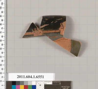 Terracotta rim fragment of a kylix (drinking cup)