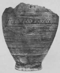 AMPHORA, BELLY, FRAGMENT (ATHENIAN GEOMETRIC, SILHOUETTE)