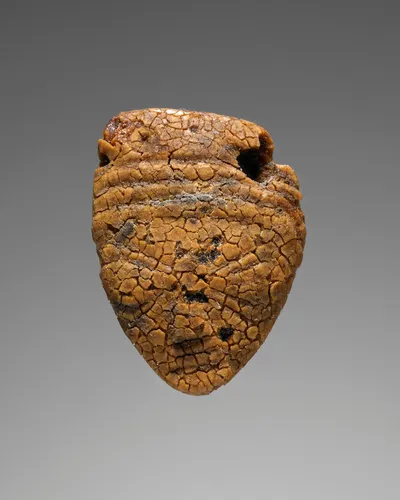 Pendant: Female Head