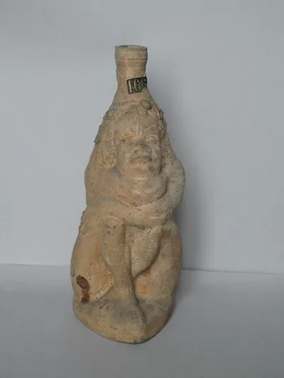 vase plastique ; bouteille