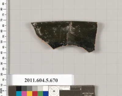 Terracotta rim fragment of a kylix (drinking cup)