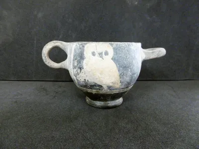 coupe  ; skyphos