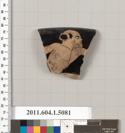 Terracotta rim fragment of a kylix (drinking cup)