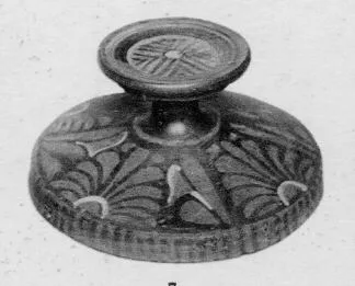 LEKANIS LID (SOUTH ITALIAN, CAMPANIAN, RED-FIGURE)