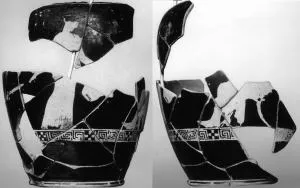 OINOCHOE, FRAGMENT (ATHENIAN, RED-FIGURE)