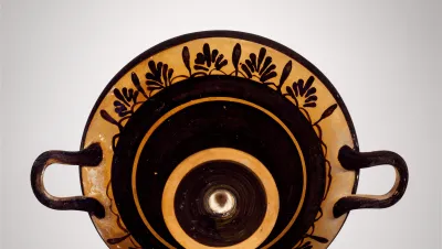 Terracotta kylix (drinking cup)