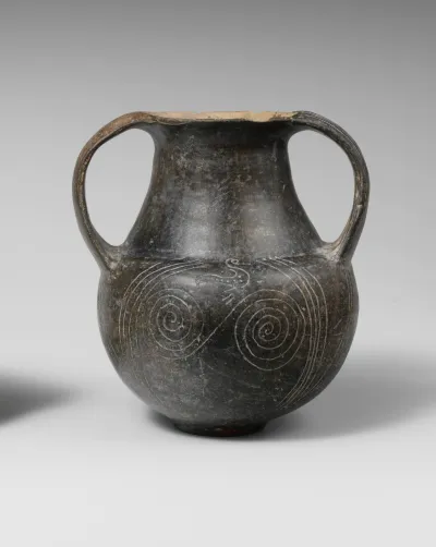 Terracotta spiral amphora (jar)