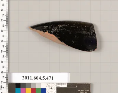 Terracotta rim fragment of a kylix (drinking cup)