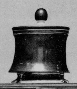 PYXIS (ATHENIAN, BLACK GLAZE)