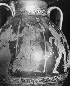 PELIKE (ATHENIAN, RED-FIGURE)