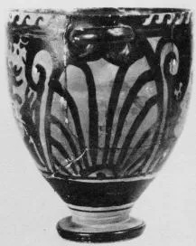SKYPHOS (SOUTH ITALIAN, APULIAN, RED-FIGURE)