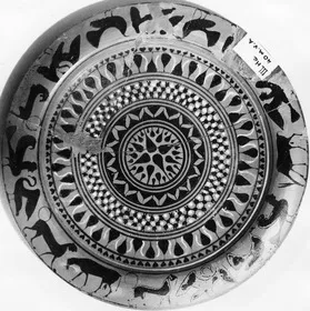 PLATE (ATHENIAN, BLACK-FIGURE)