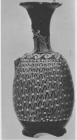 LEKYTHOS, SQUAT (SOUTH ITALIAN, APULIAN, RED-FIGURE)