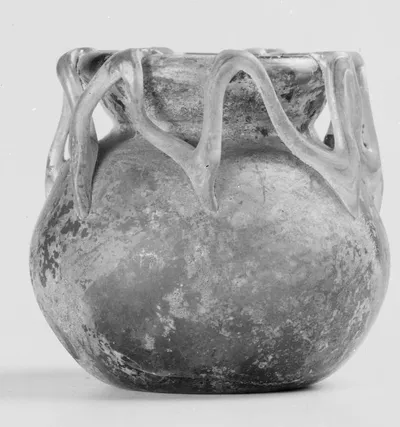 Kugelvase (Kugelbecher)