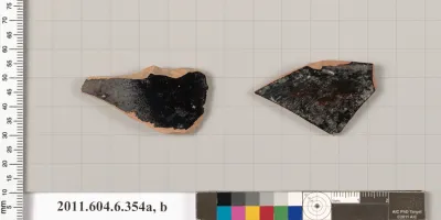 Terracotta fragments of closed shapes