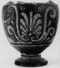 LEBES (SOUTH ITALIAN, LUCANIAN, RED-FIGURE)
