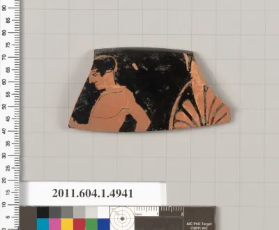 Terracotta rim fragment of a kylix (drinking cup)