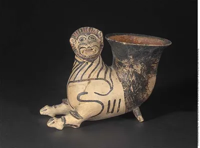 Löwenrhyton (Böotischer Löwenbecher (Tierkopfrhyton))