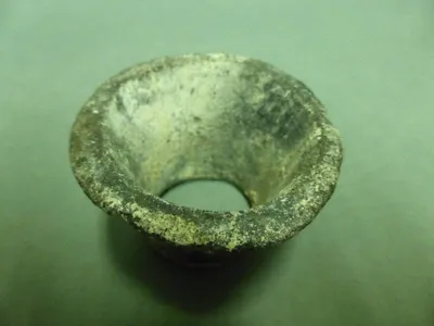 vase ; fragment