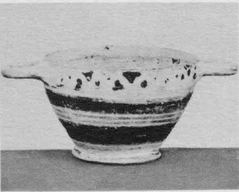 SKYPHOS (CORINTHIAN)