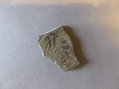 vase ; fragment