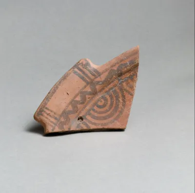 Vase fragment