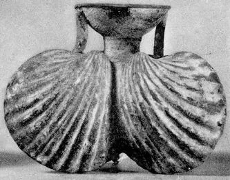 ARYBALLOS (ATHENIAN, RED-FIGURE)