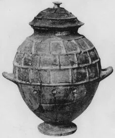 VASE (ETRUSCAN)