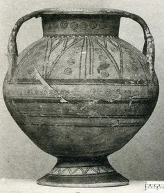 KRATER (CYPRIOT, IRON AGE)