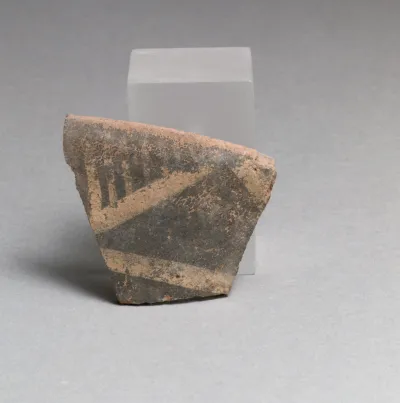 Vase fragment