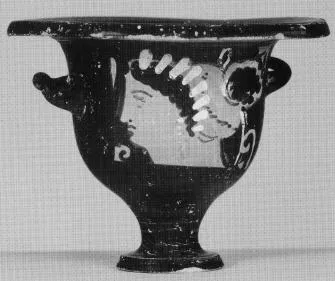 KRATER, BELL (SOUTH ITALIAN, APULIAN, RED-FIGURE)