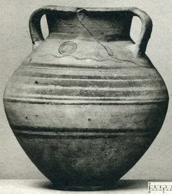 KRATER (CYPRIOT, IRON AGE)