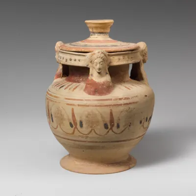 Terracotta pyxis with lid (box)