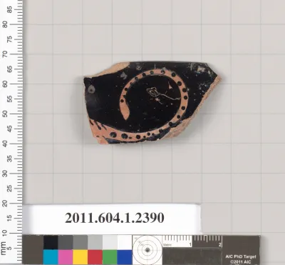 Terracotta rim fragment of a kylix (drinking cup)