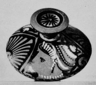 LEKANIS LID (SOUTH ITALIAN, APULIAN, RED-FIGURE)