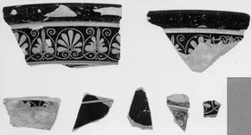 KRATER, CALYX, FRAGMENTS (ATHENIAN, RED-FIGURE)
