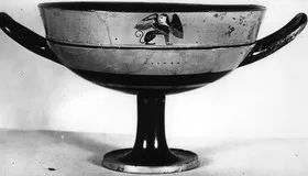 SKYPHOS (ATHENIAN, BLACK-FIGURE)