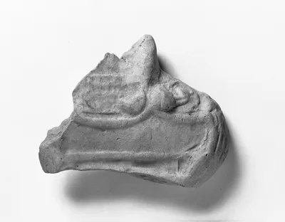 Figure Fragment