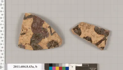 Terracotta fragments of a closed shape