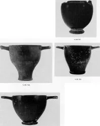 SKYPHOS (ITALIOTE, BLACK GLAZE)