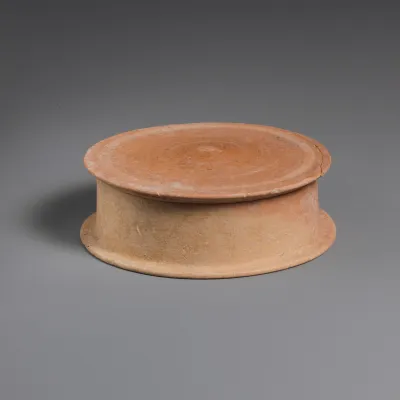 Terracotta statuette base
