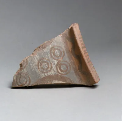 Vase fragment