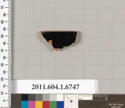 Terracotta rim fragment of a kylix (drinking cup)