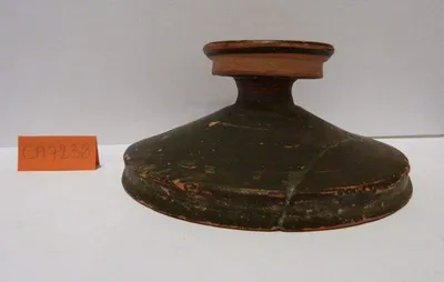 lékanis ; couvercle de lékanis