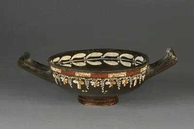Stemless Kylix