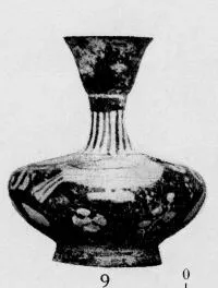 LEKYTHOS, SQUAT (SOUTH ITALIAN, APULIAN, RED-FIGURE)