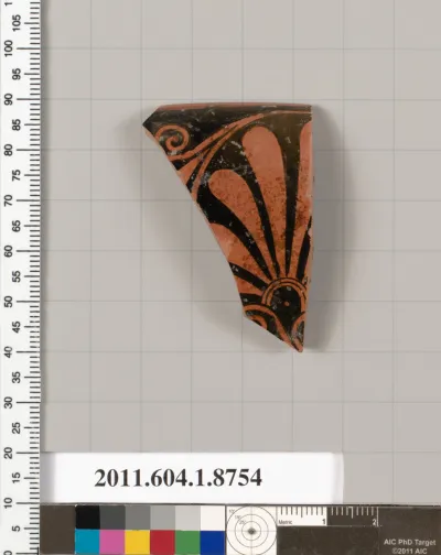 Terracotta rim fragment of a kylix (drinking cup)