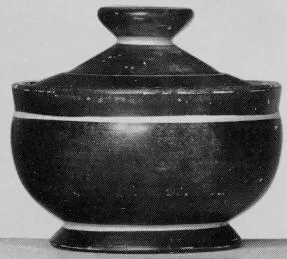 PYXIS (ATHENIAN, BLACK GLAZE)